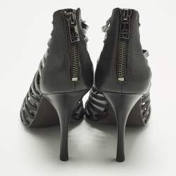 Pre Owned صندل توري برش سيور جلد قفصي أسود مقاس 37.5