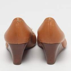 Pre Owned Tory Burch Sally Size 35 Tan Leather Wedge Pumps