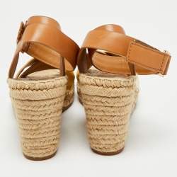 مملوكة مسبقًا صندل بكعب روكي تورى برش حزام عند الكاحل جلد ذهبي/بني مقاس 36.5