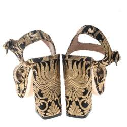 Pre Owned صندل توري برش لورتا قماش بروكيد أسود/ ذهبي مقاس 36.5