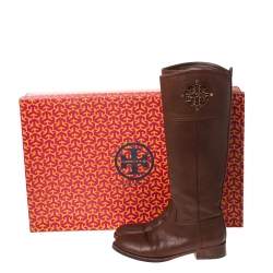 Pre Owned حذاء بوت توري برش جلد بني مقاس 38