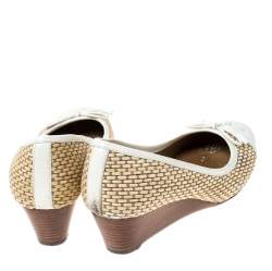 Pre Owned Tory Burch White Patent Leather And Beige Raffia Bow Wedge Pumps Size 36