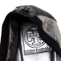 مملوكة مسبقًا Tory Burch Silver/Black Quilted Leather Garter Ballet Flats Size 36