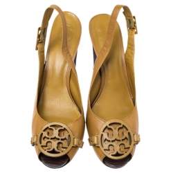 مملوكة مسبقًا Tory Burch Mustard Yellow Leather Raphael Logo Slingback Open Toe Sandals Size 39.5