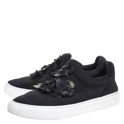 Pre Owned Tory Burch Black Neoprene And Leather Blossom Floral Applique Slip On Sneakers Size 37.5