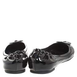 Pre Owned حذاء باليرينا فلات توري برش جلد ريفا أسود لامع مقاس 39