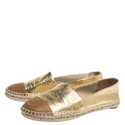 Pre Owned حذاء إسبادريل توري برش بمقدمة بنية اللون جلد بني و جلد مجعد ذهبي مقاس 38