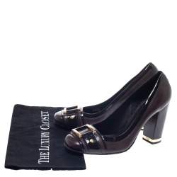 مملوكة مسبقًا حذاء كعب عالي توري برش جلد بني وجلد لامع كعب مربع سميك مقاس 38.5