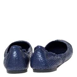 مملوكة مسبقًا حذاء فلات باليه توري برش مجعد غطاء مقدمة جلد نقش ثعبان أزرق مقاس 39