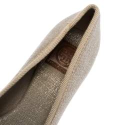 Pre Owned Tory Burch Beige Canvas Jackie Bow Peep Toe Wedge Espadrille Pumps Size 35.5