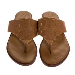 Pre Owned صندل بإصبع توري برش فلات جيمي جلد بنى مقاس 37