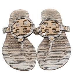 Pre Owned صندل إصبع توري برش فلات ميلر جلد نقش ثعبان سيور أزرق / أبيض مقاس 39.5