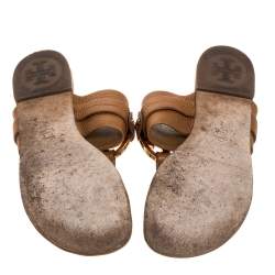 Pre Owned صندل بإصبع توري برش فلات جلد بنى مقاس 37