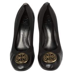 Pre Owned Tory Burch Black Leather Caroline Reva Scrunch Pumps Size 39