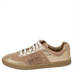 Pre Owned Tory Burch Beige/Gold Suede And Leather Perforated Logo Lace Up Sneakers Size 40