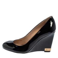 Pre Owned Tory Burch Black Patent Leather Wedge Pumps Size 36.5 