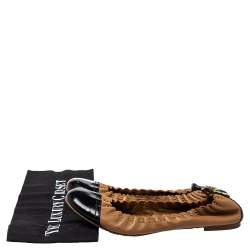 Pre Owned Tory Burch Black/Brown Leather And Patent Cap Toe Scrunch Ballet Flats Size 38