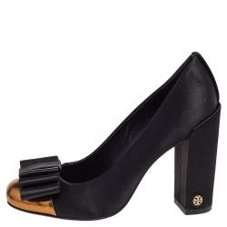 مملوكة مسبقًا Tory Burch Black/Gold Satin And Leather Bow Block Heel Pumps SIze 37