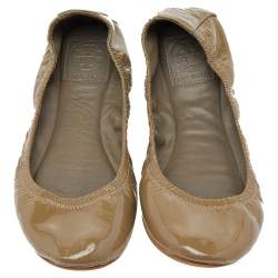 Tory Burch Olive Green Patent Leather Scrunch Ballet Flats Size 38