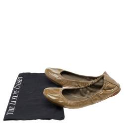 Tory Burch Olive Green Patent Leather Scrunch Ballet Flats Size 38
