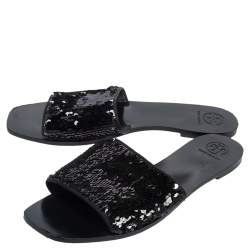 مملوكة مسبقًا صندل سلايد فلات توري برش ترتر فضي/أسود مقاس 41.5