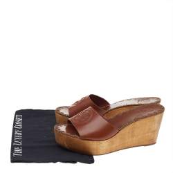 Pre Owned صندل توري برش جلد بني نعل سميك كعب روكي مقاس 38