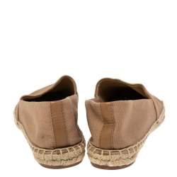 Pre Owned Tory Burch Beige/White Canvas Cap Toe  Espadrille Fats Size 38.5