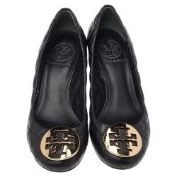 مملوكة مسبقًا حذاء كعب عالي توري برش ريفا جلد أسود مبطن كعب روكي مقاس 35.5