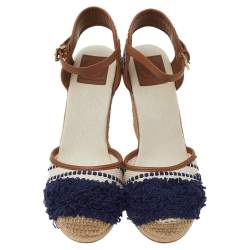 Pre Owned Tory Burch White/Blue Canvas And Leather Wedge Espadrille Ankle Strap Sandals Size 38.5