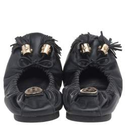 Pre Owned حذاء فلات باليرينا توري برش شراشيب ريس جلد أزرق داكن مقاس 38.5