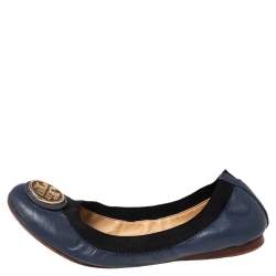 مملوكة مسبقًا Tory Burch Navy Blue Leather Scrunch Ballet Flats Size 37