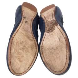 مملوكة مسبقًا Tory Burch Navy Blue Leather Scrunch Ballet Flats Size 37