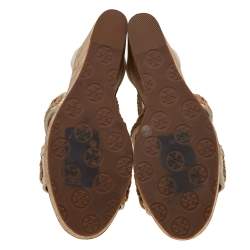 مملوكة مسبقًا Tory Burch Off White Leather And Jute Chain Link Wedge Platform Sandals Size 39.5