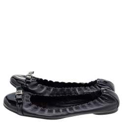 Pre Owned Tory Burch Black Leather And Patent Leather Cap Toe Ballet Flats Size 38