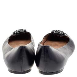 مملوكة مسبقًا Tory Burch Black Leather Reva Ballet Flats Size 40
