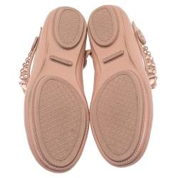 مملوكة مسبقًا حذاء باليرينا فلات توري برش جلد بيج مزخرف بحزام مقاس 36.5