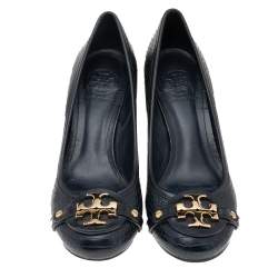 Pre Owned Tory Burch Navy Blue Python Embossed Leather Signature Logo Block Heel Pumps Size 36