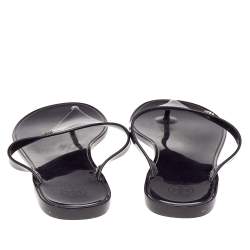 مملوكة مسبقًا Tory Burch Plum Rubber Speer Flat Thong Sandals Size 39.5