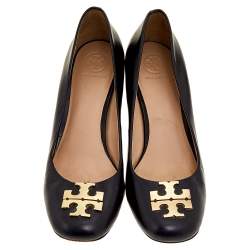 مملوكة مسبقًا حذاء كعب عالي توري برش جلد أسود بالشعار كعب روكي مقاس 38