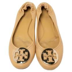 Pre Owned حذاء باليرينا فلات توري برش ريفا جلد ذهبي مقاس 40.5