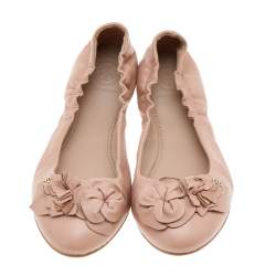 Pre Owned Tory Burch Beige Leather Flower Scrunch Ballet Flats Size 38
