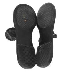 Pre Owned صندل فلات إصبع توري برش ميلودي جيلي أسود مزين لؤلؤ مزخرف شعار الماركة مقاس 39.5