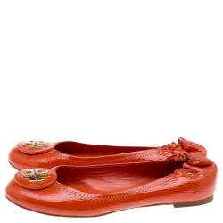 Pre Owned Tory Burch Orange Patent Leather Reva Scrunch Ballet Flats Size 37.5