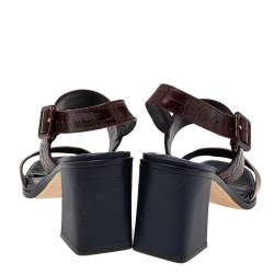 Pre Owned صندل توري برش سويدي وجلد نقش تمساح ثلاثي اللون كعب سميك وفتحة كعب مقاس 38.5