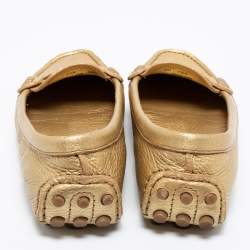 Pre Owned حذاء لوفرز توري برش كندريك جلد ذهبي مقاس 38