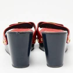 Pre Owned صندل سلايد توري برش جلد لامع أحمر كعب روكي مقاس 38