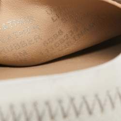 Pre Owned حذاء باليرينا فلات توري برش جلد فضي مجعد مقاس 35.5