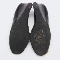 مملوكة مسبقًا حذاء كعب عالي توري برش صوفيا جلد أسود مزخرف كعب روكي مقاس 39