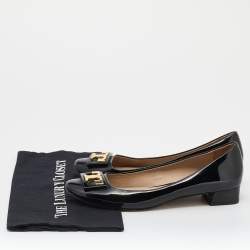 Pre Owned حذاء باليرينا فلات توري برش جي جي جلد أسود لامع مقاس 39