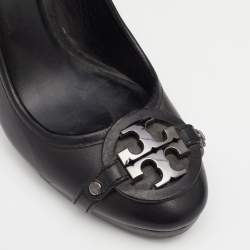 Pre Owned حذاء كعب عالي توري برش كاليستا بالشعار جلد أسود مزخرف مقاس 38.5